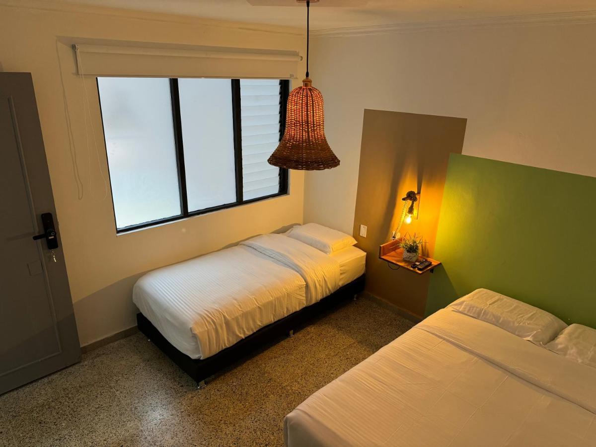 Rustik House Hotel Medellin Exterior photo