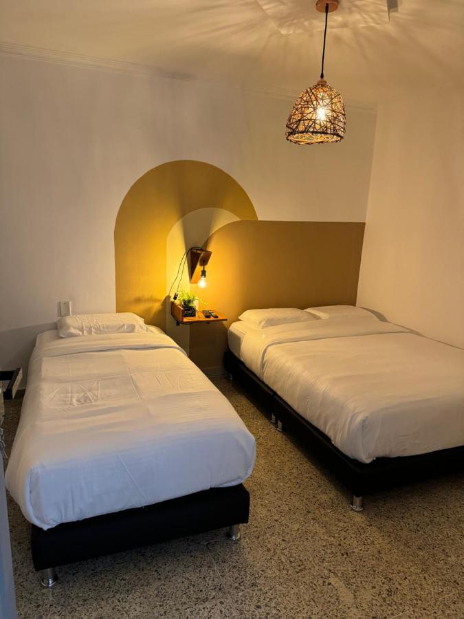Rustik House Hotel Medellin Exterior photo