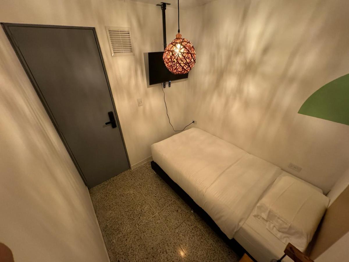 Rustik House Hotel Medellin Exterior photo